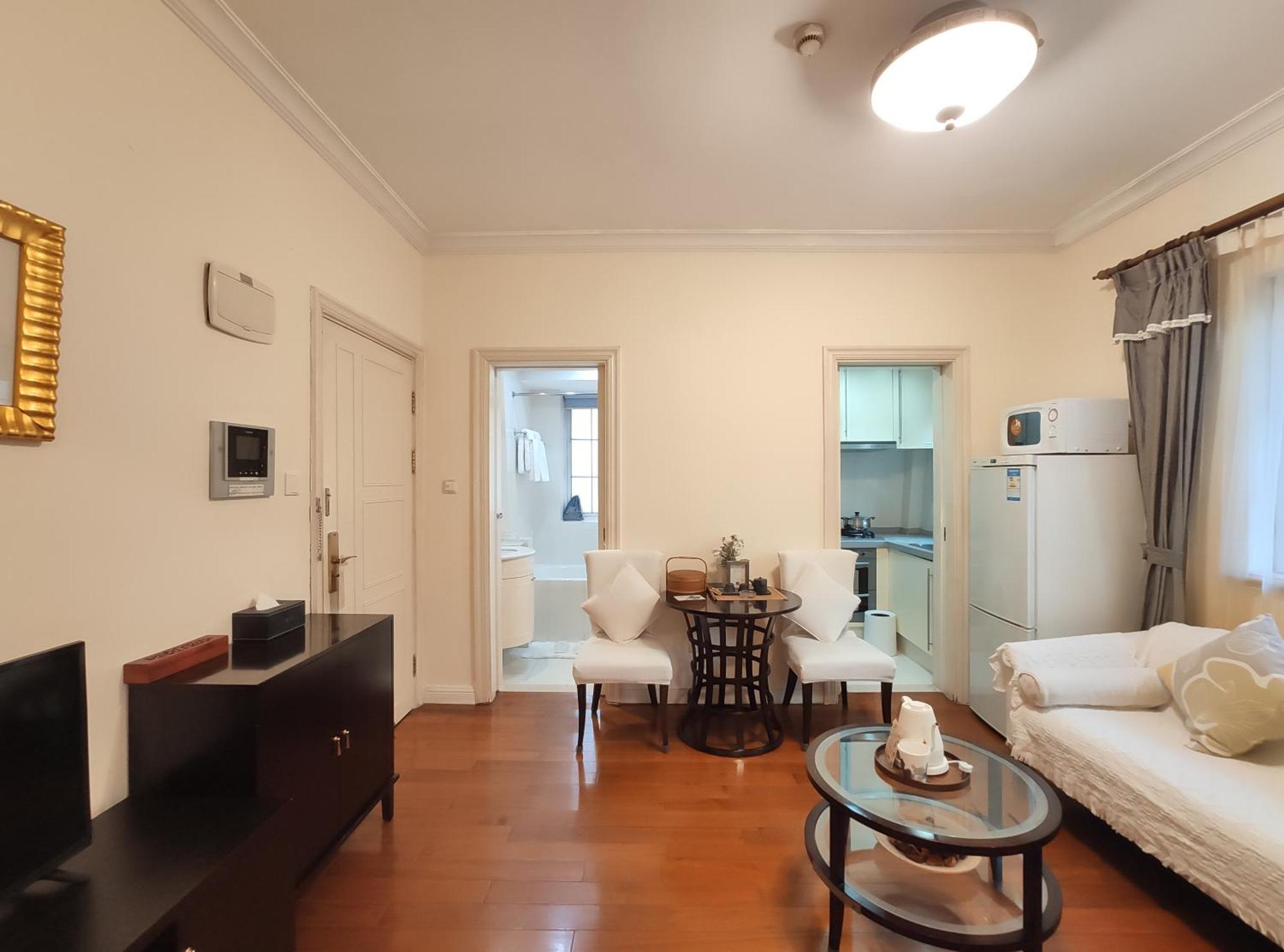 Ladoll Service Apartments Шанхай Экстерьер фото