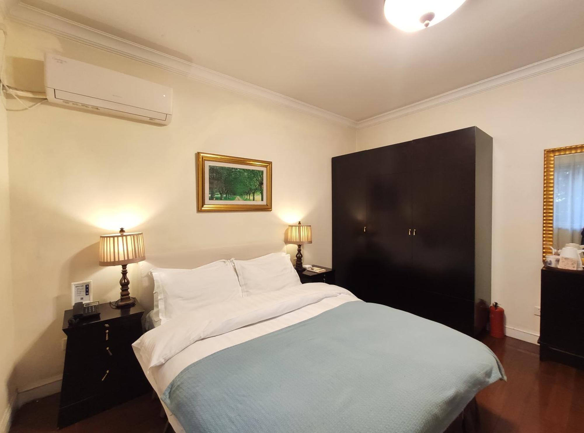 Ladoll Service Apartments Шанхай Экстерьер фото